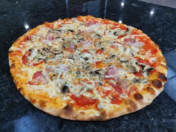 Pizza Cesar